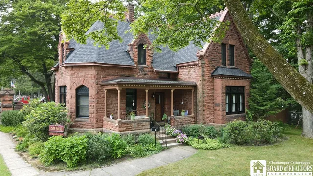 $339,900 | 55 Lambert Avenue, Pomfret, NY 14063