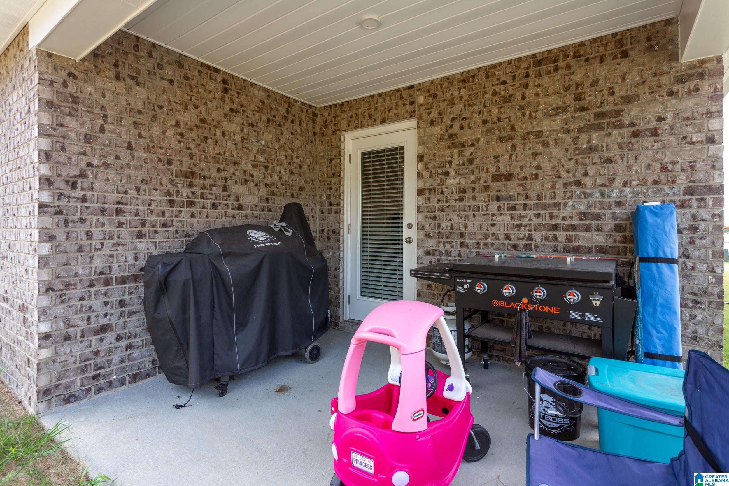 6981 Southern Trace Loop Leeds, AL 35094 - Photo 30 of 34