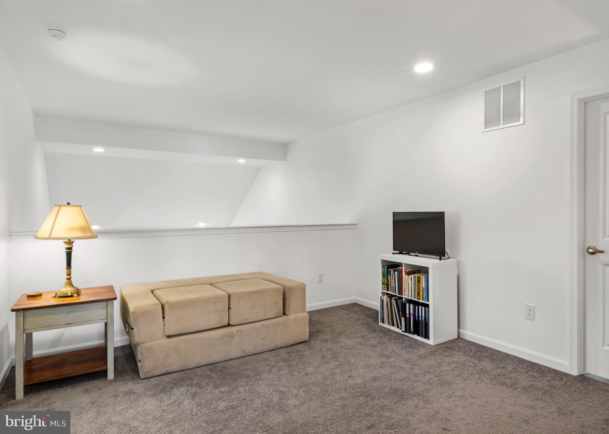 3767 Castleton Drive Williamstown, NJ 08094 - Photo 21 of 34