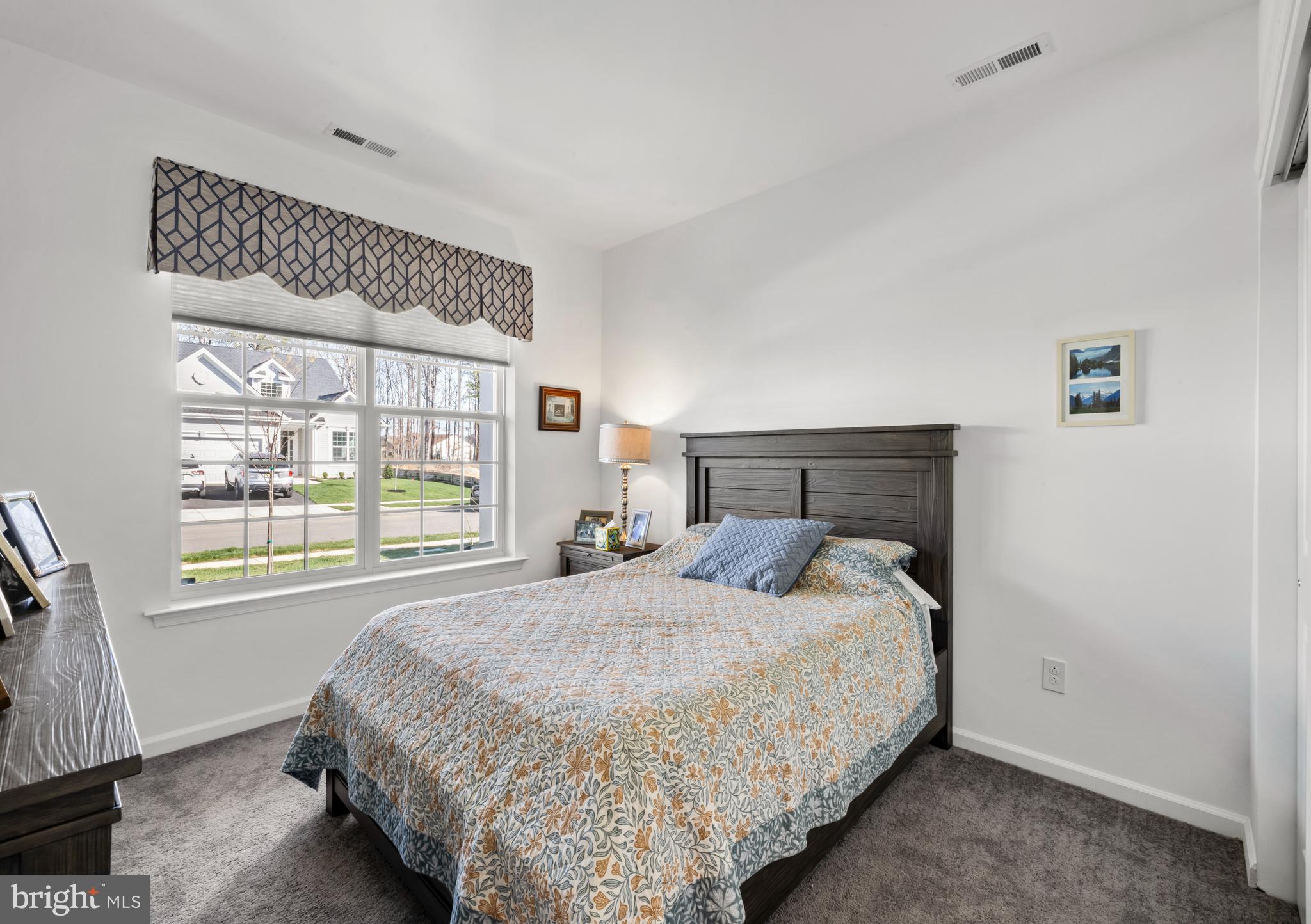 3767 Castleton Drive Williamstown, NJ 08094 - Photo 5 of 34