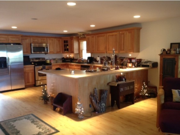 22 Ronald Road Wolfeboro, NH 03894 - Photo 4 of 15