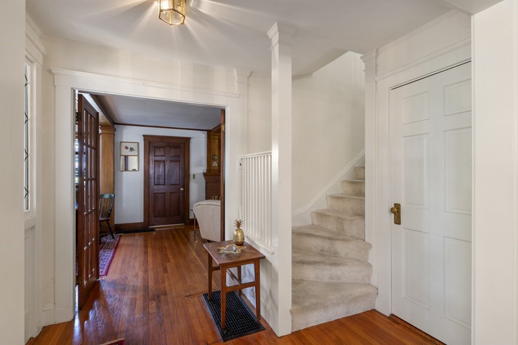 47 Locust Street Marblehead, MA 01945 - Photo 13 of 35 Gallery Image 13