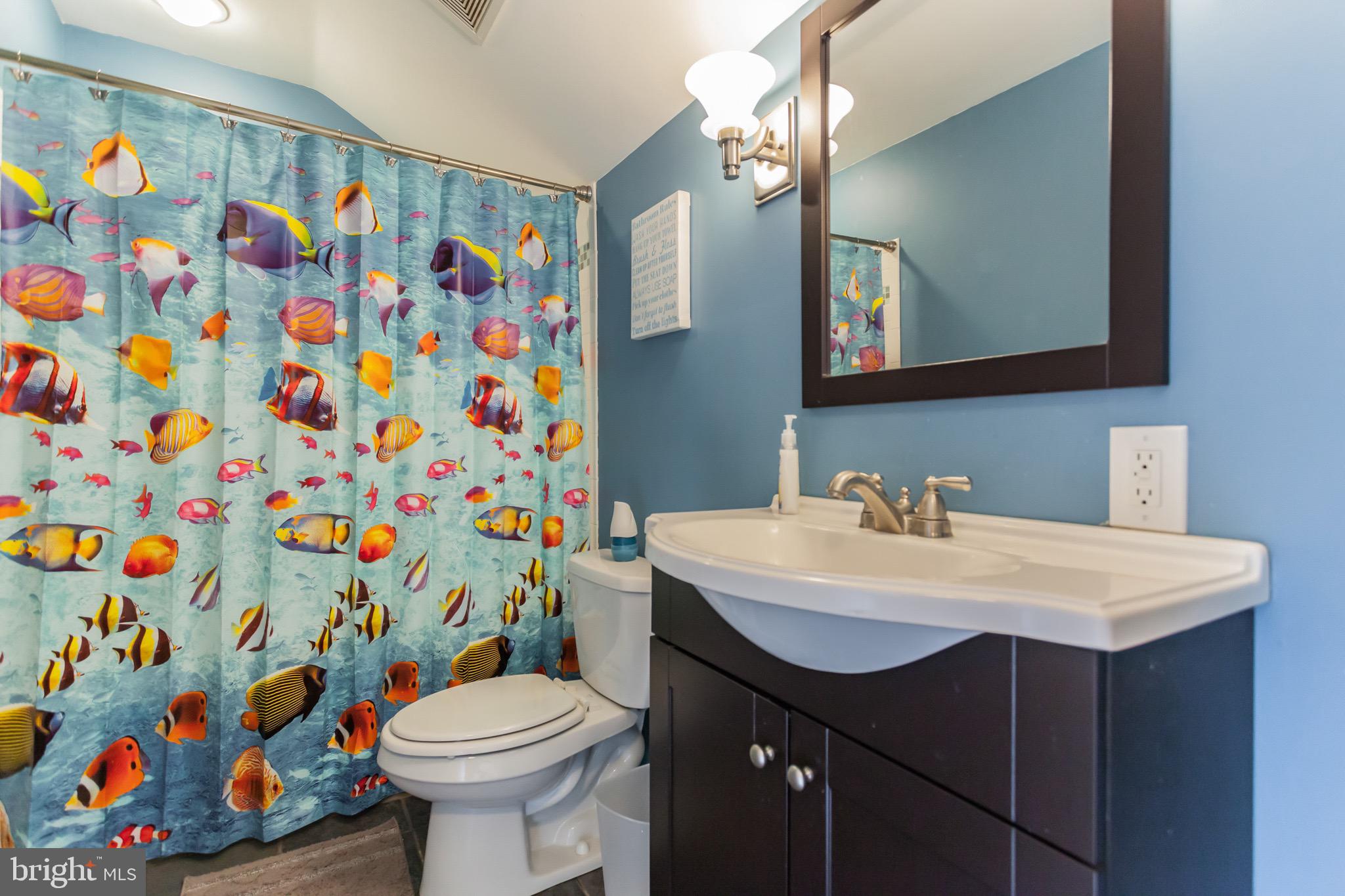 443 Harmon Road Philadelphia, PA 19128 - Photo 17 of 24 Gallery Image 17
