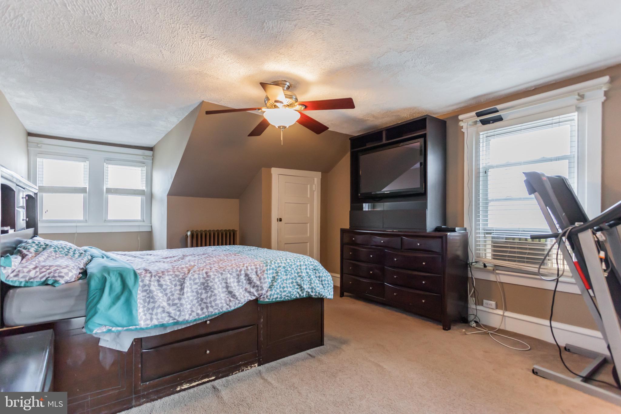 443 Harmon Road Philadelphia, PA 19128 - Photo 18 of 24 Gallery Image 18