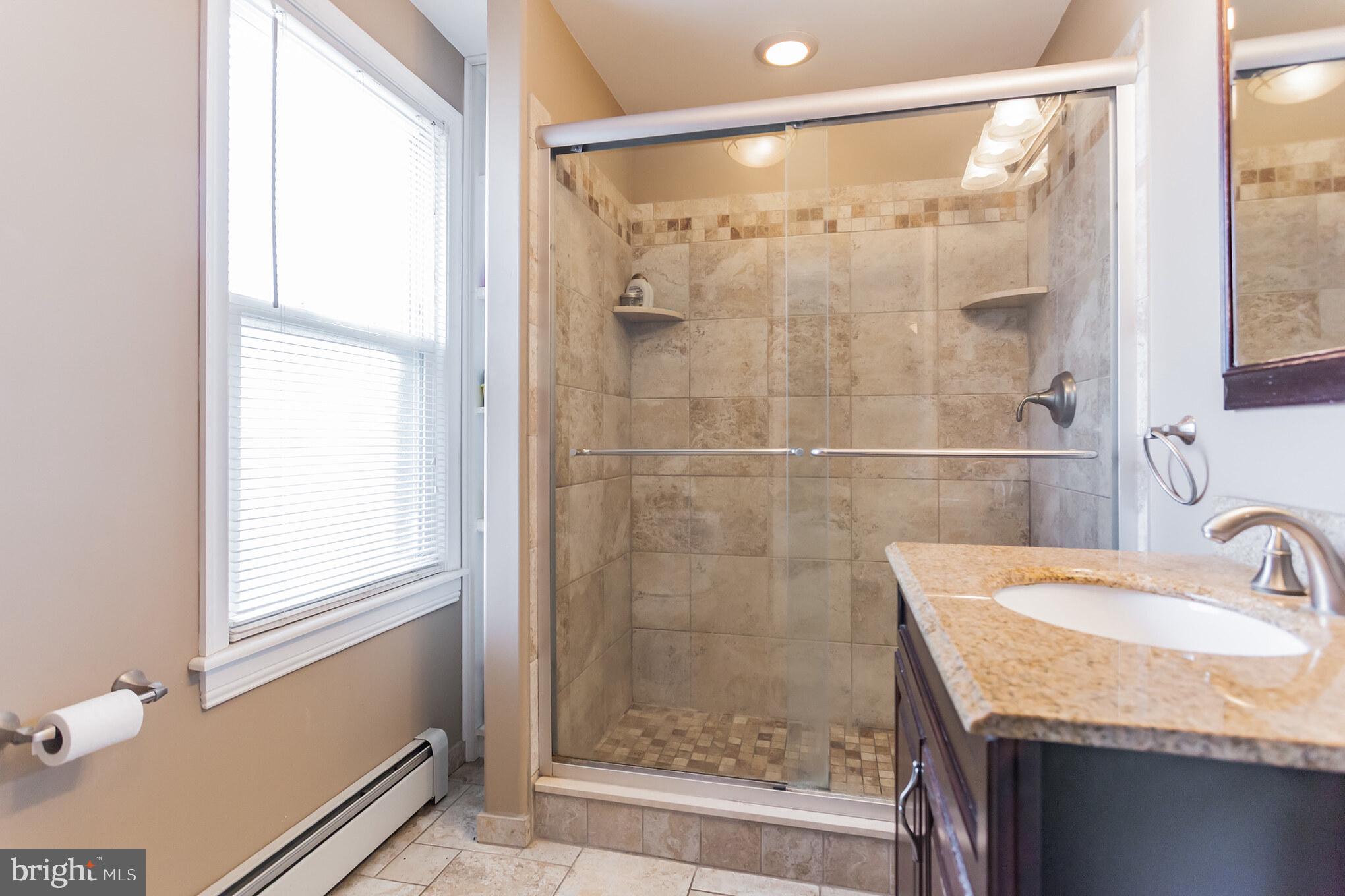 443 Harmon Road Philadelphia, PA 19128 - Photo 19 of 24 Gallery Image 19