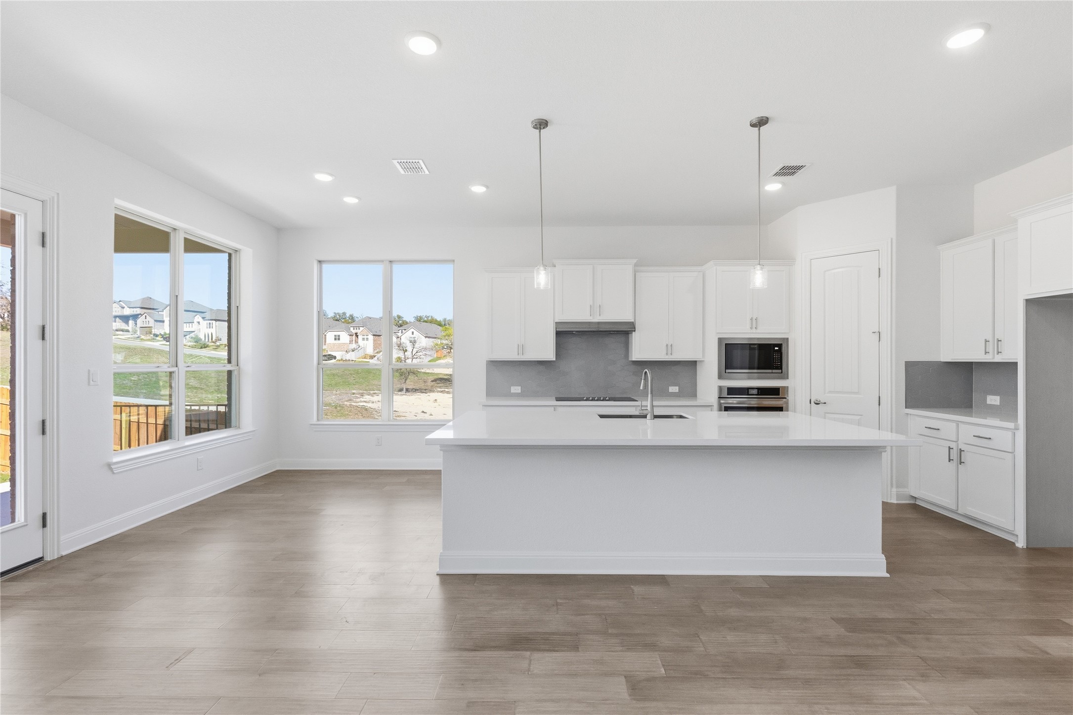 500 Frio Spgs Trail Georgetown, TX 78628 - Photo 5 of 36