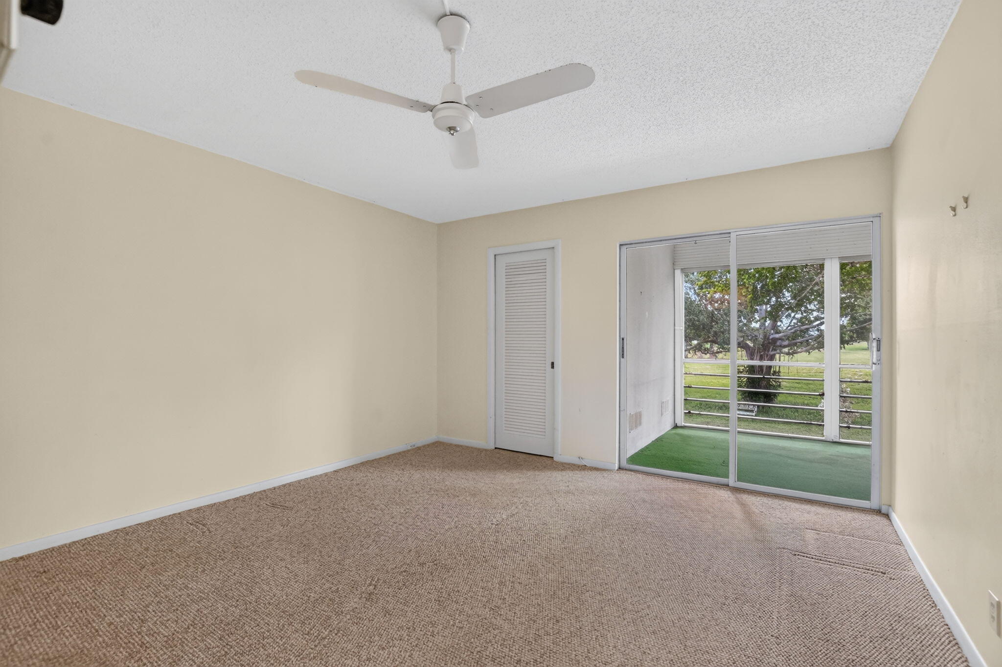 2049 Ventnor Crescent, Unit 2049 Deerfield Beach, FL 33442 - Photo 10 of 42 12-web-or-mls-DSC_1180