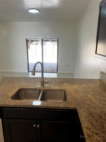 a close view of sink and tap