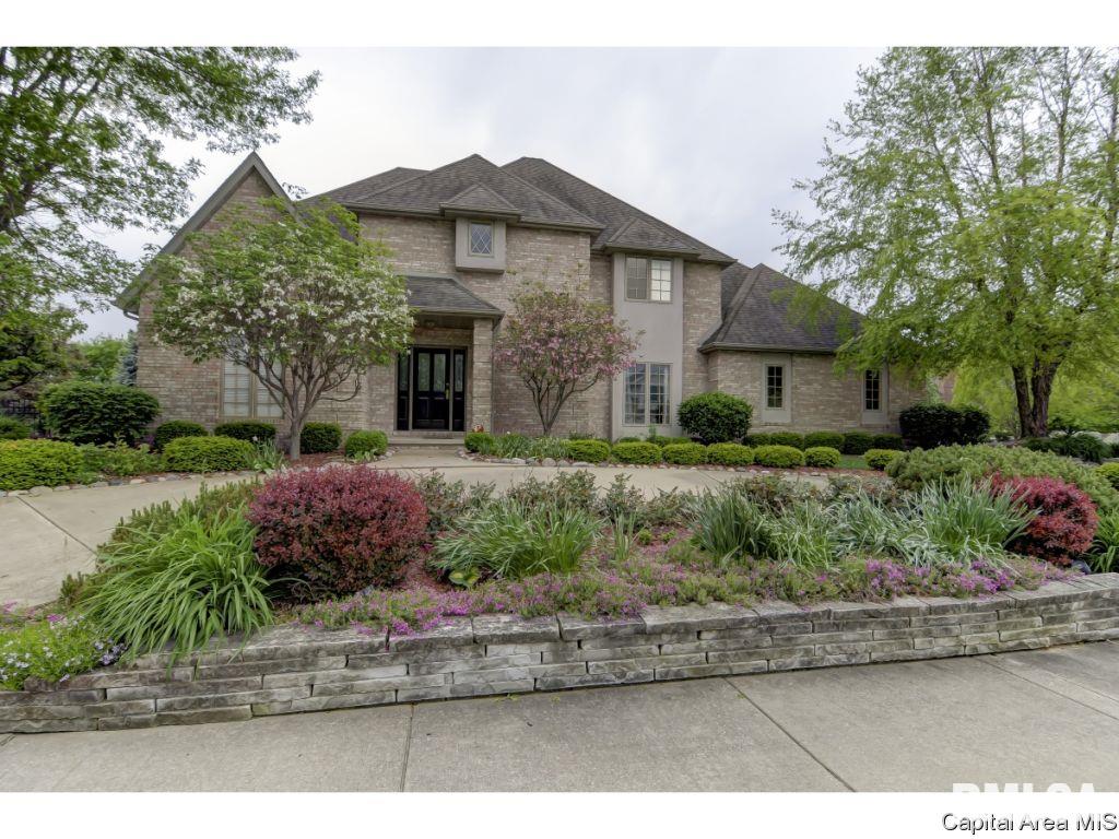 5101 Blackwolf Road Springfield, IL 62711 - Photo 1 of 32