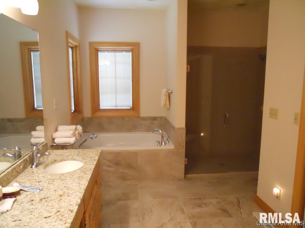 5101 Blackwolf Road Springfield, IL 62711 - Photo 18 of 32