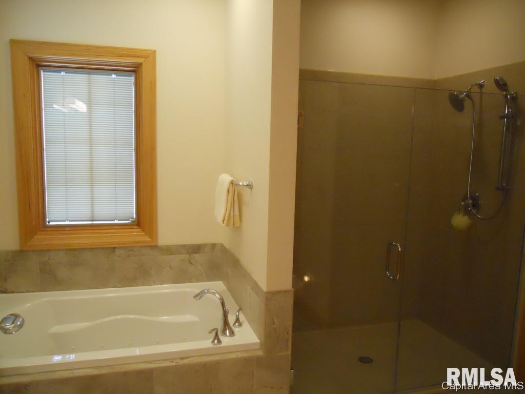 5101 Blackwolf Road Springfield, IL 62711 - Photo 19 of 32