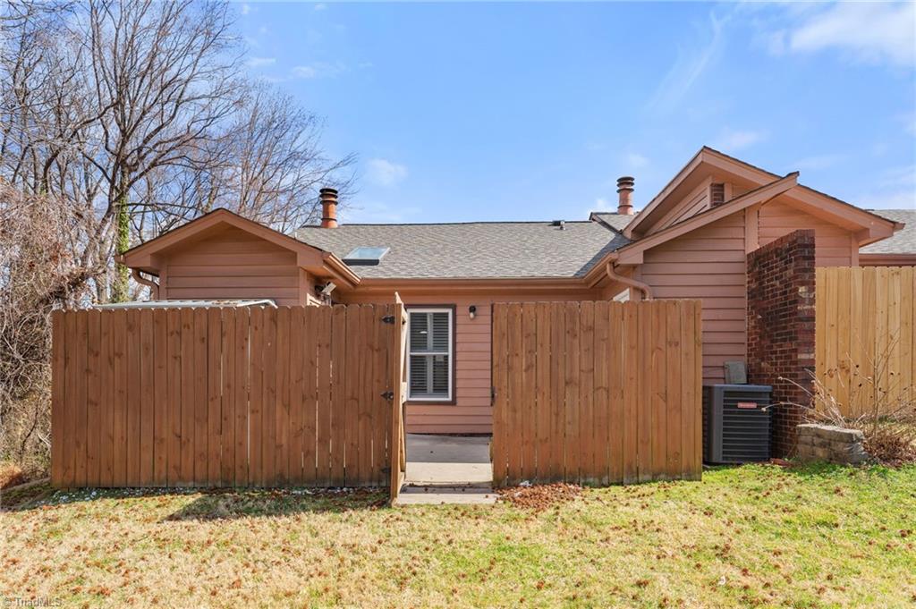 3003 South Holden Road, Unit D Greensboro, NC 27407 - Photo 27 of 32