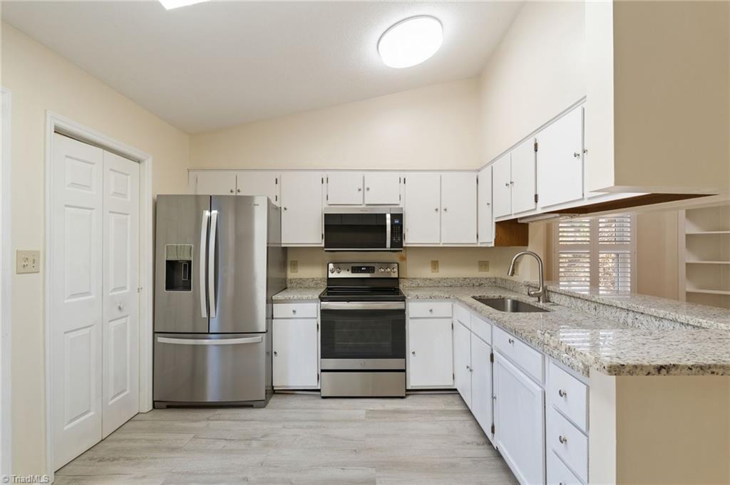 3003 South Holden Road, Unit D Greensboro, NC 27407 - Photo 8 of 32
