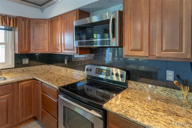 $4,500 | 202 Dauphine Drive, Lake St. Louis, MO 63367