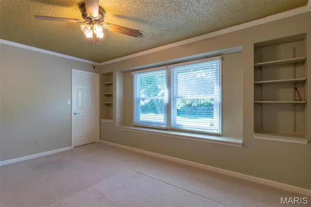 $4,500 | 202 Dauphine Drive, Lake St. Louis, MO 63367