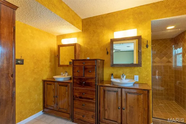 $4,500 | 202 Dauphine Drive, Lake St. Louis, MO 63367