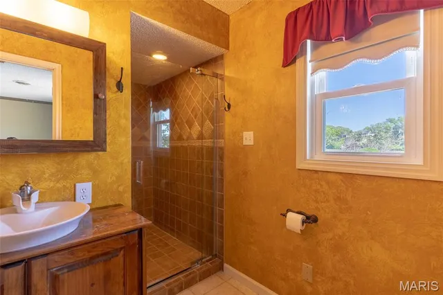 $4,500 | 202 Dauphine Drive, Lake St. Louis, MO 63367