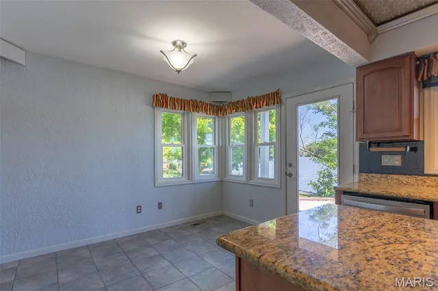 $4,500 | 202 Dauphine Drive, Lake St. Louis, MO 63367