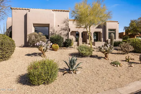 $1,825,000 | 10874 East Dale Lane, Scottsdale, AZ 85262