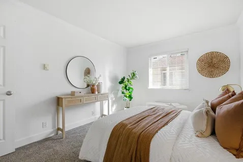 $949,000 | 565 West Latimer Avenue, Campbell, CA 95008