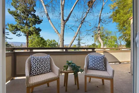 $949,000 | 565 West Latimer Avenue, Campbell, CA 95008