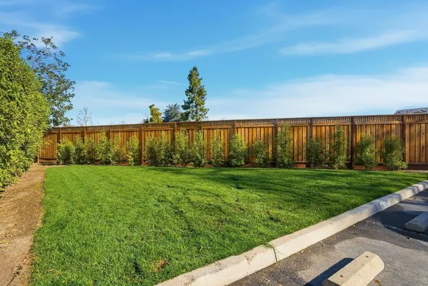 $899,000 | 565 West Latimer Avenue, Campbell, CA 95008