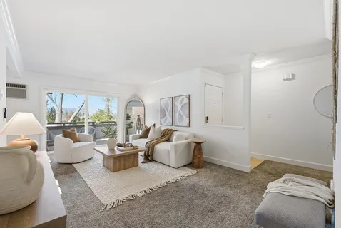 $949,000 | 565 West Latimer Avenue, Campbell, CA 95008