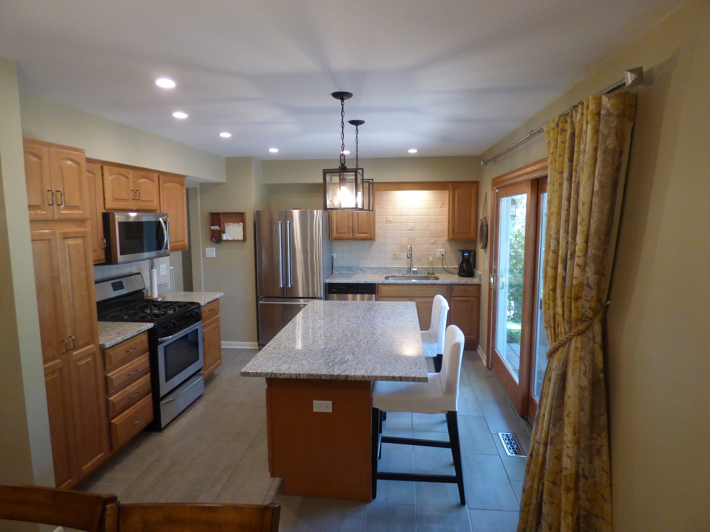 1124 George Lane Naperville, IL 60540 - Photo 5 of 20