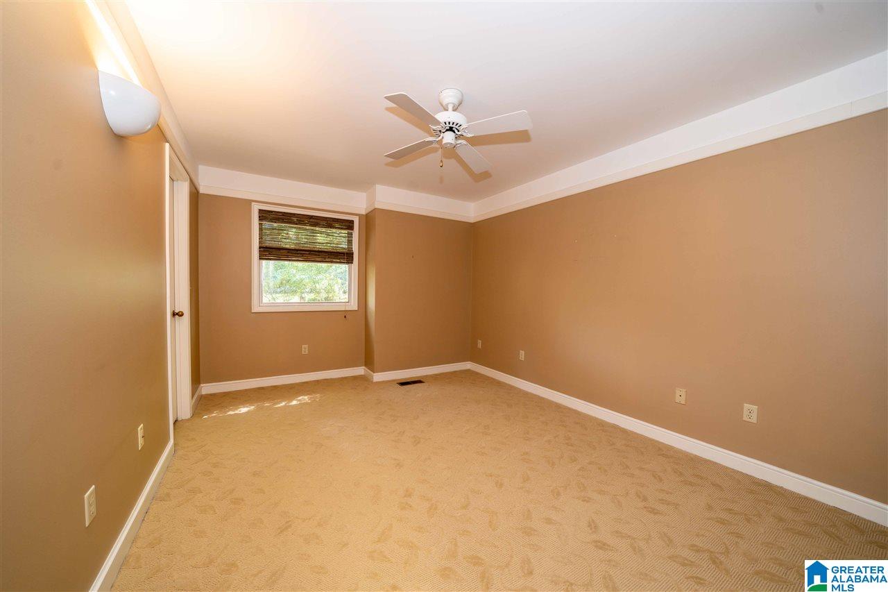 1086 Crest Road Leeds, AL 35094 - Photo 23 of 40