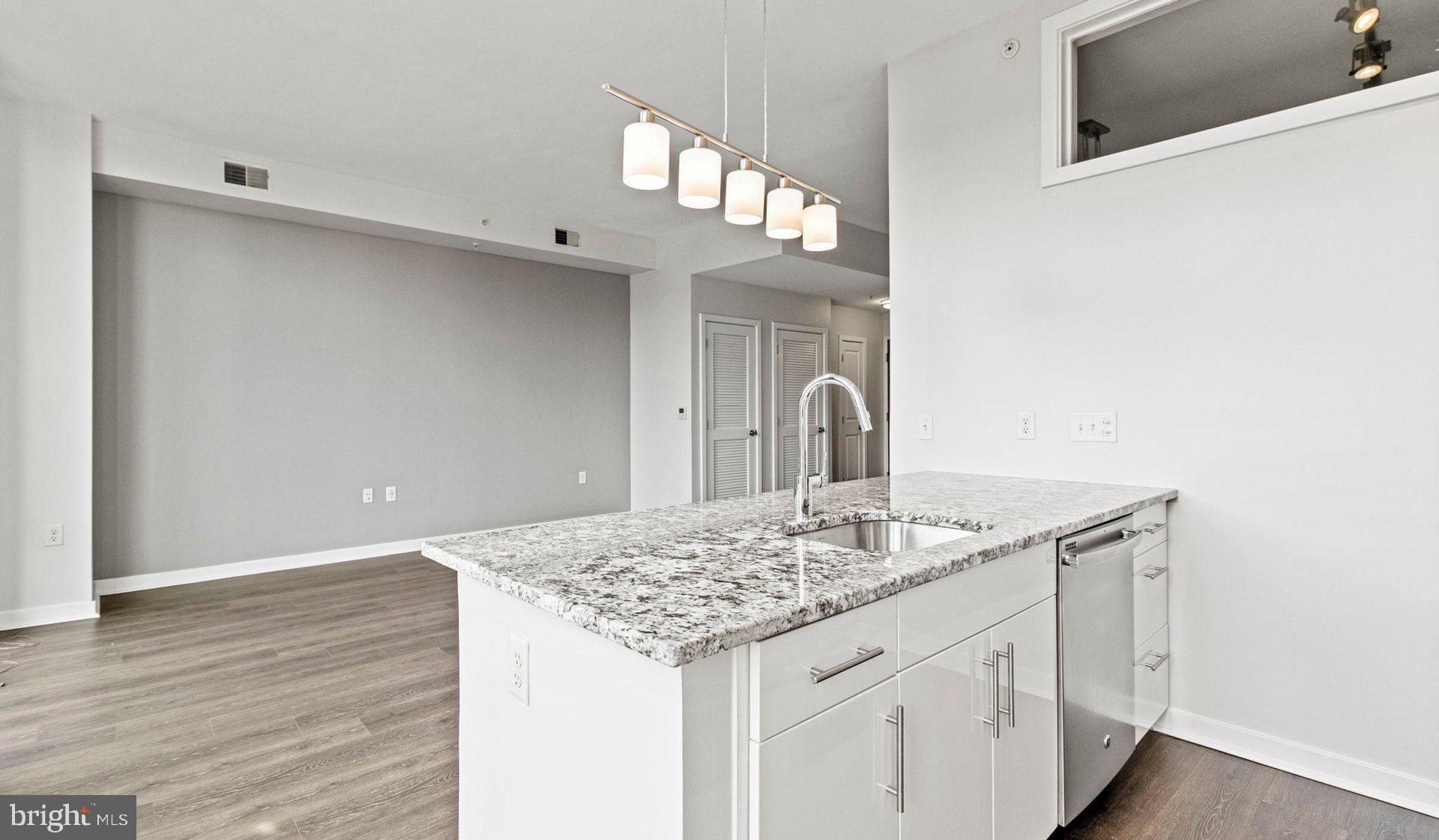 8300 Wisconsin Avenue, Unit 1B1841 Bethesda, MD 20814 - Photo 74 of 150