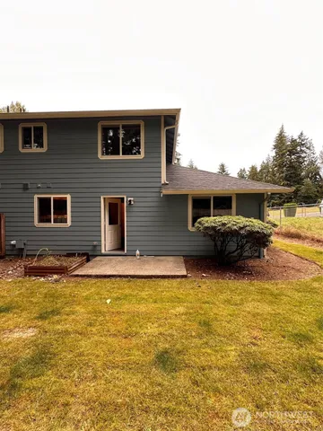 $725,000 | 9819 148th St Court East, Puyallup, WA 98375
