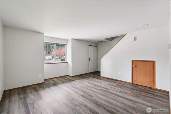 $725,000 | 9819 148th St Court East, Puyallup, WA 98375