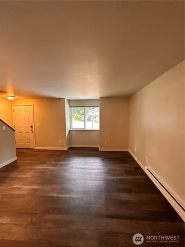 $725,000 | 9819 148th St Court East, Puyallup, WA 98375