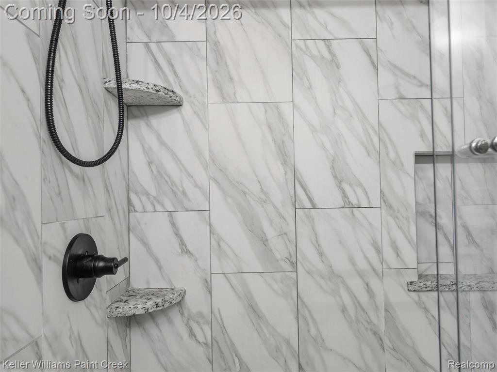 1066 Grandview Drive Rochester Hills, MI 48306 - Photo 30 of 46 Gallery Image 30