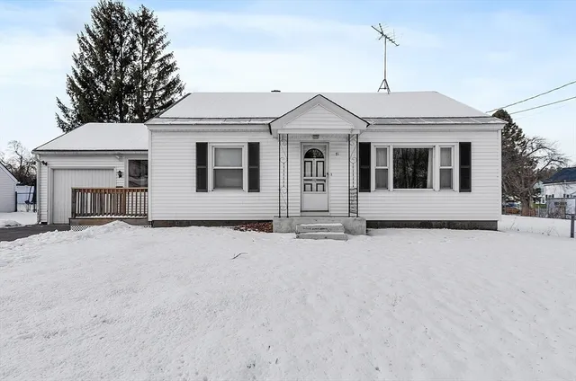 $367,900 | 71 Hurd Street, Fitchburg, MA 01420