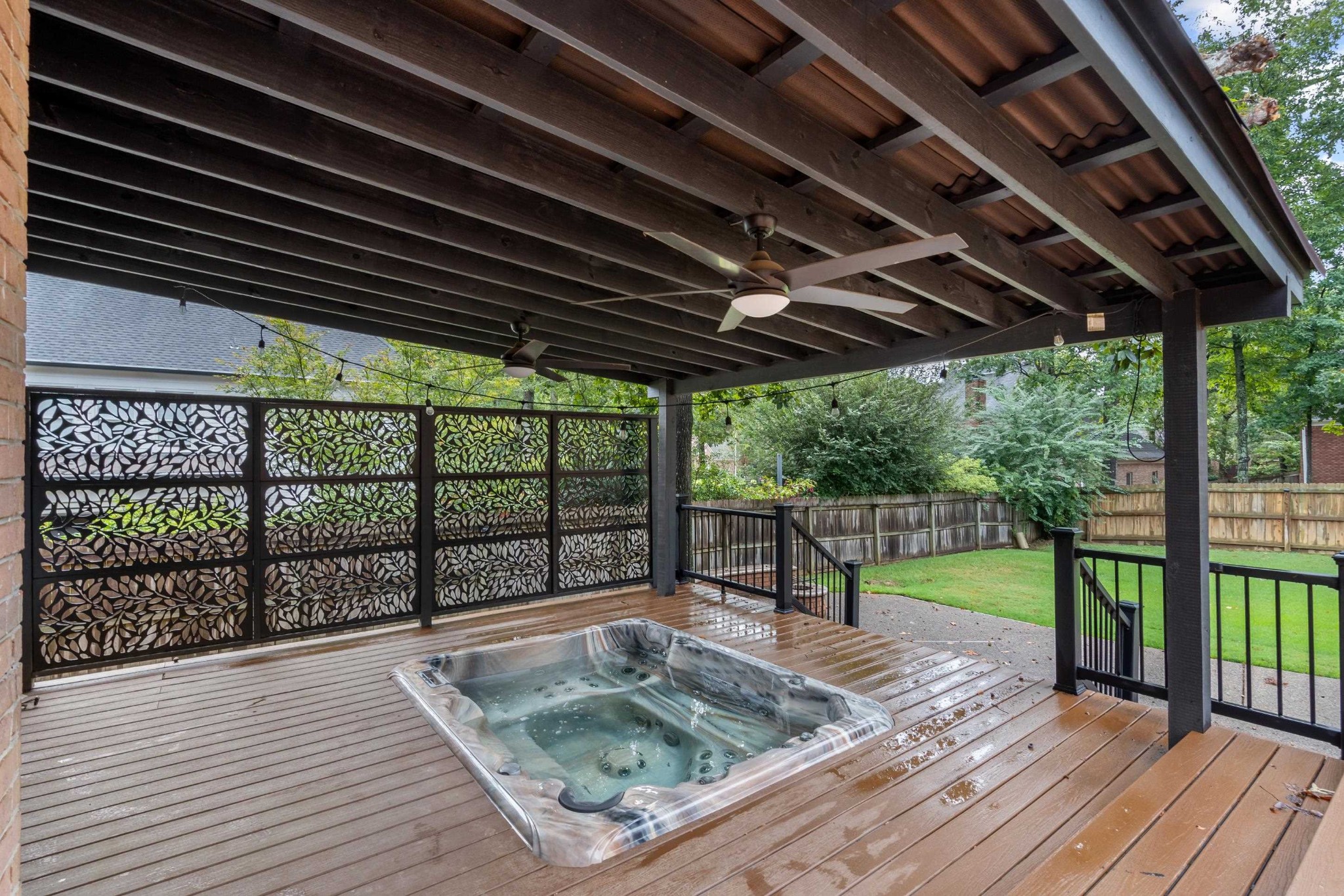 927 Oakmont Ridge Cove Collierville, TN 38017 - Photo 34 of 40 a view of outdoor space with wooden floor