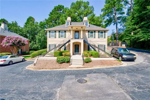 $325,000 | 1 Plantation Drive Northeast, Unit B, Atlanta, GA 30324