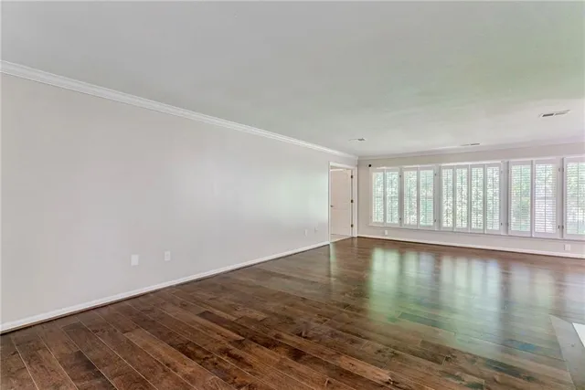$325,000 | 1 Plantation Drive Northeast, Unit B, Atlanta, GA 30324