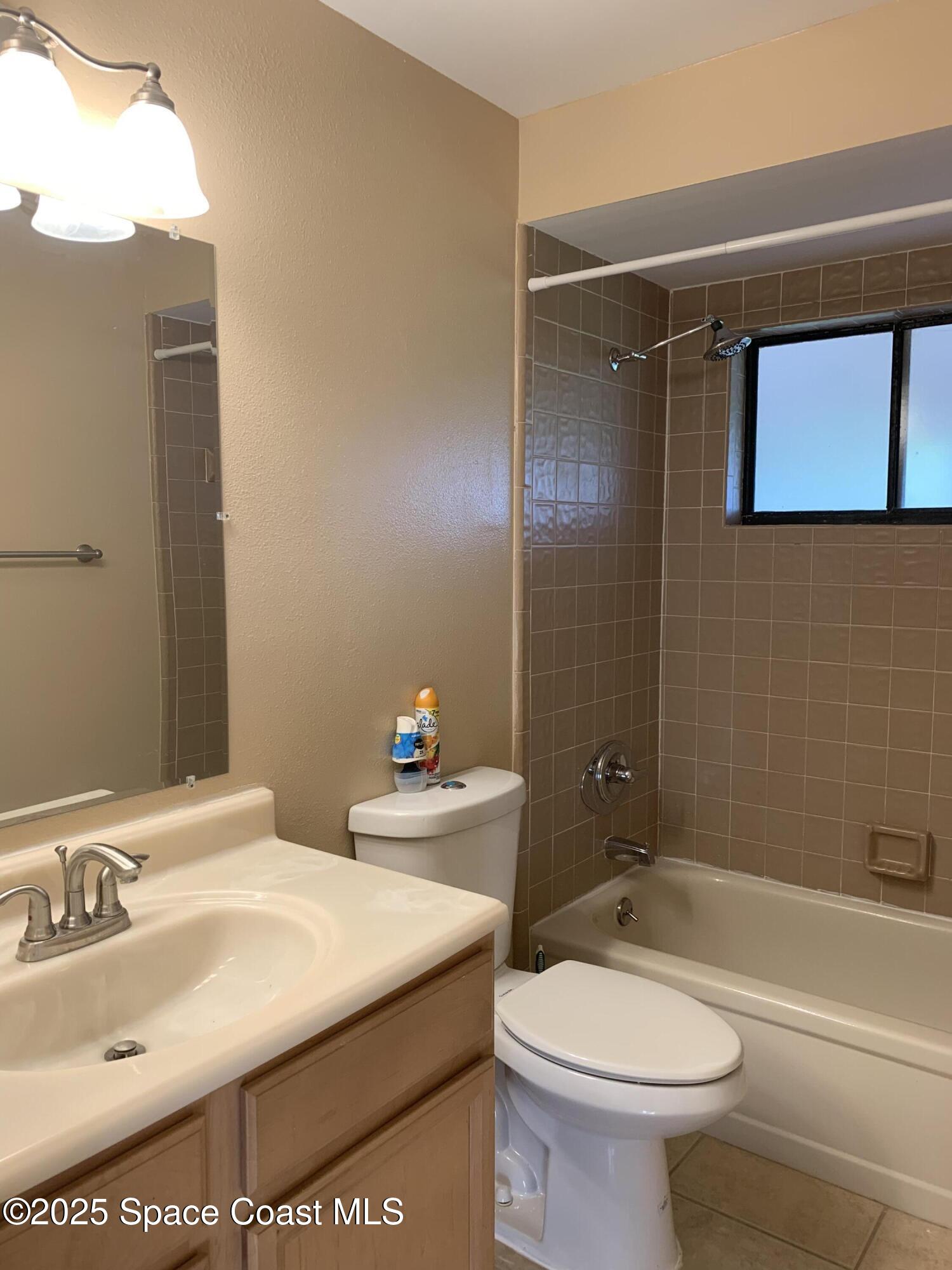 445 Myrtlewood Road Melbourne, FL 32940 - Photo 11 of 30 Photo Sep 27, 8 46 04 AM