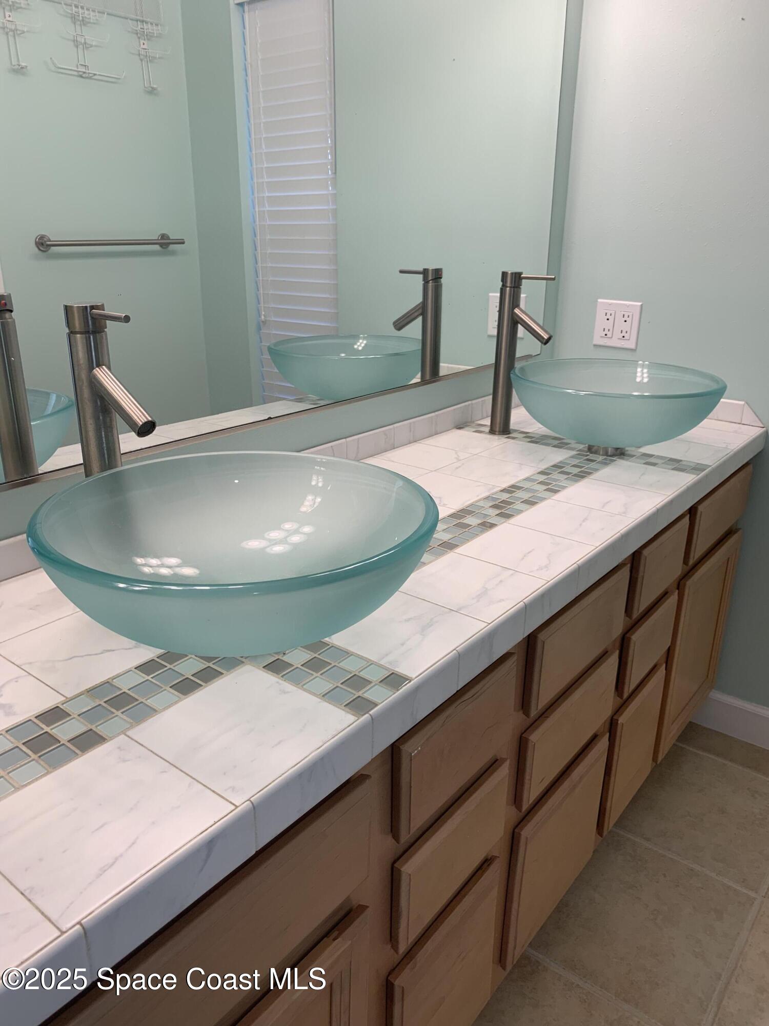 445 Myrtlewood Road Melbourne, FL 32940 - Photo 19 of 30 Photo Sep 27, 8 54 37 AM