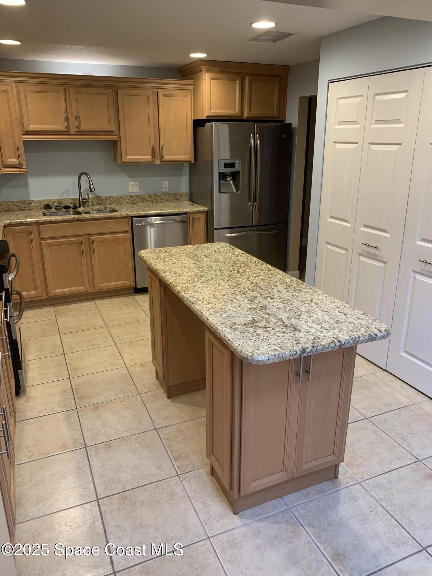 445 Myrtlewood Road Melbourne, FL 32940 - Photo 4 of 30 Photo Sep 27, 8 43 47 AM