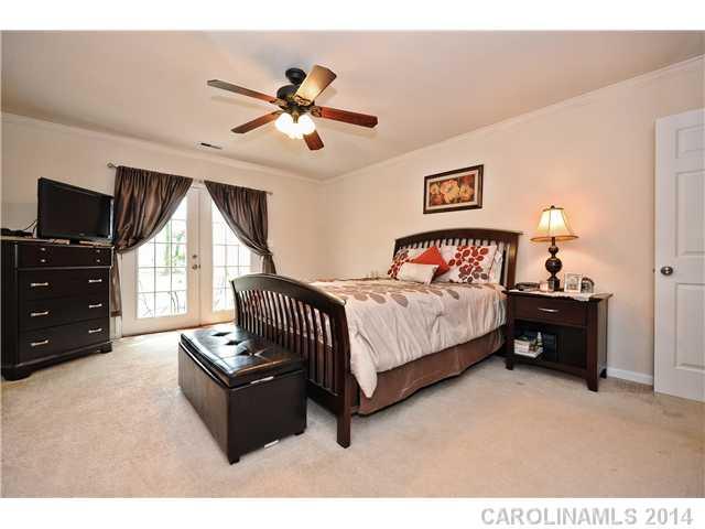 7626 Eastbourne Road Charlotte, NC 28227 - Photo 8 of 16