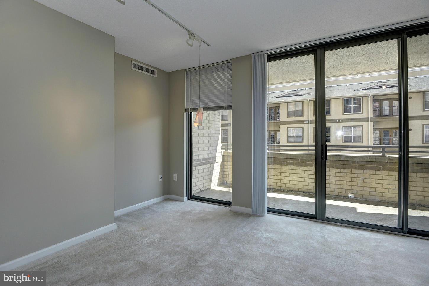 11710 Old Georgetown Road, Unit 208 North Bethesda, MD 20852 - Photo 7 of 22 Interior (General)