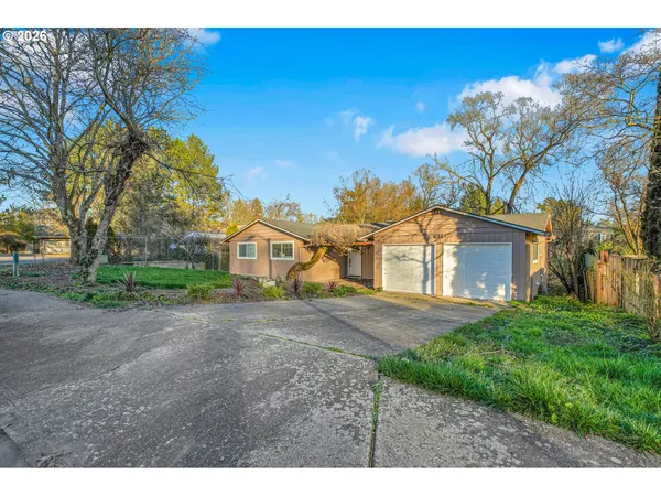 $524,900 | 680 Southwest Willow Creek Drive, Beaverton, OR 97003