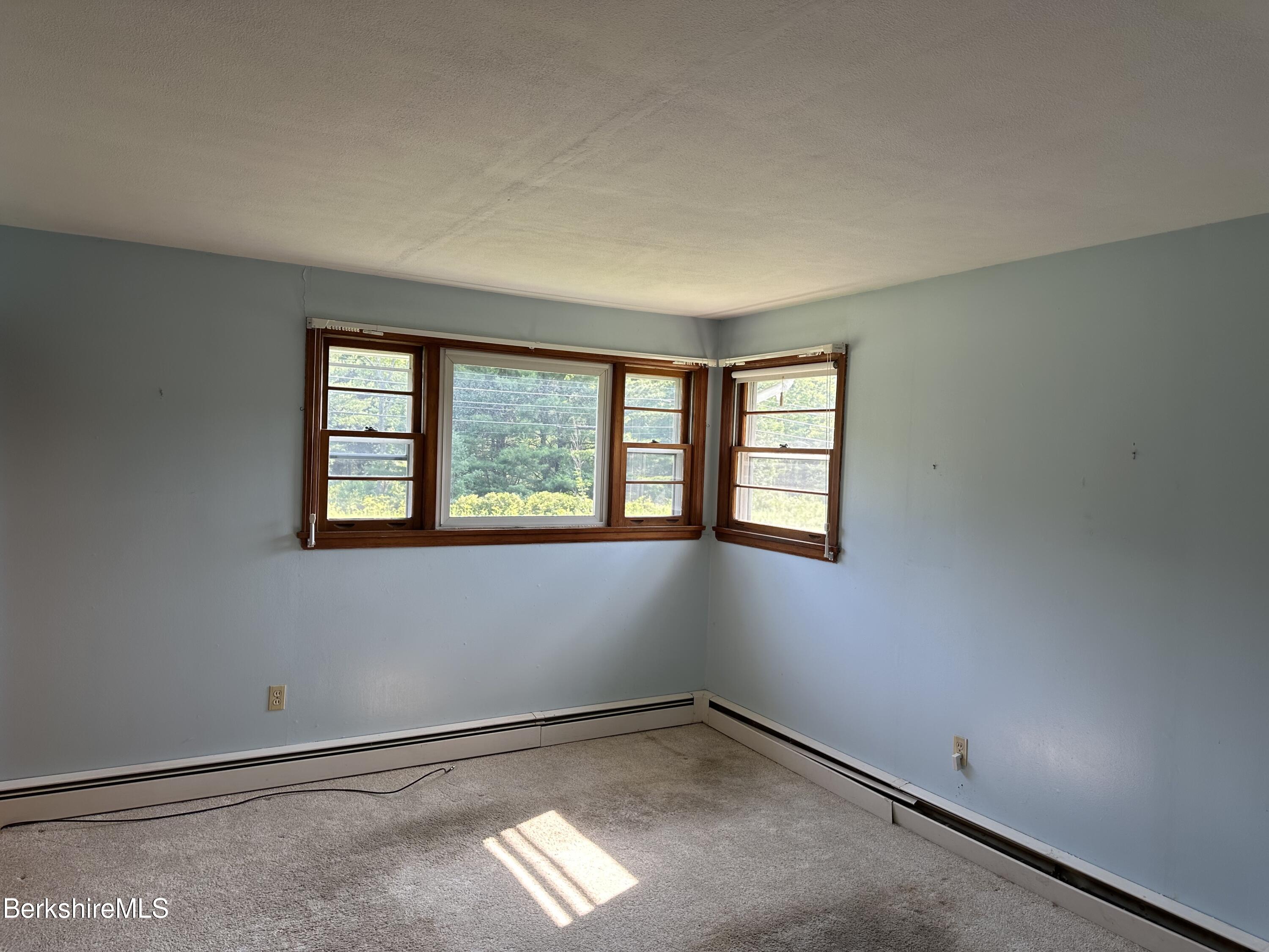 359 State Road Great Barrington, MA 01230 - Photo 10 of 17 Bed 1