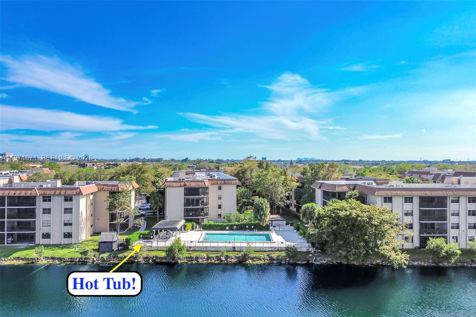 601 Ives Dairy Road Miami, FL 33179 - Photo 18 of 42