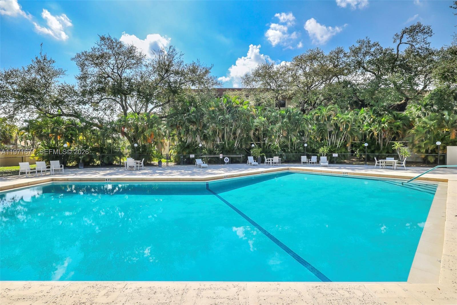 601 Ives Dairy Road Miami, FL 33179 - Photo 32 of 42