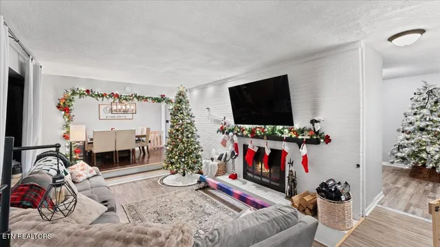 $470,000 | 1414 Rosalyn Drive, Knoxville, TN 37914