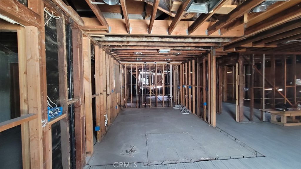 2922 Hillburn Road Bakersfield, CA 93306 - Photo 3 of 15 a view of entryway