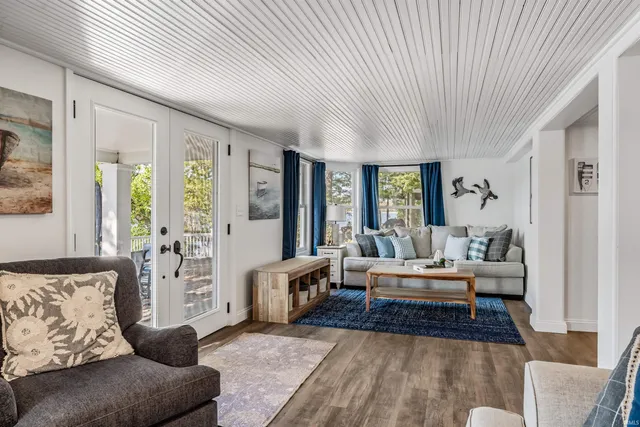 $765,000 | 456 Spring Beach Road, Rome City, IN 46784